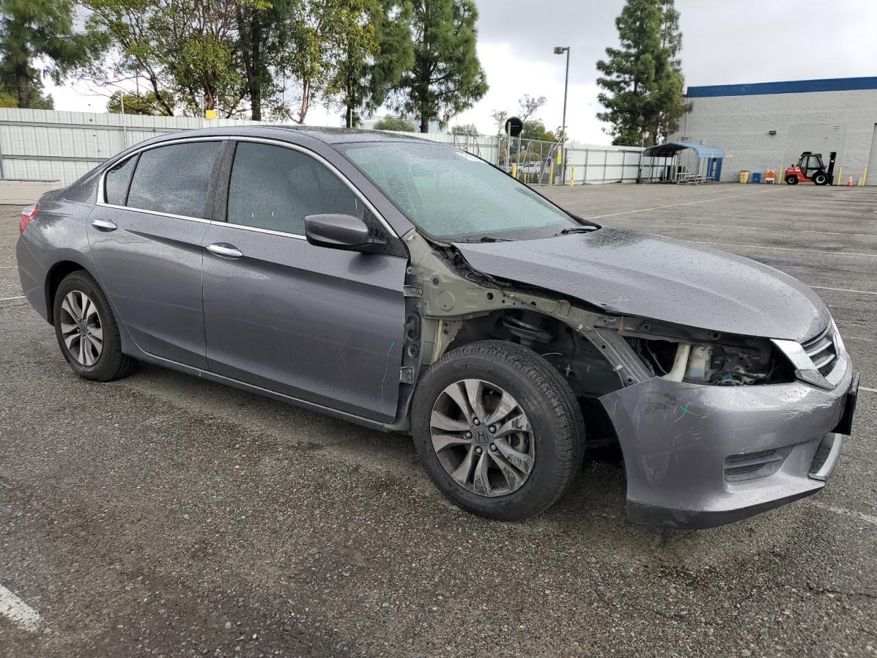 2014 HONDA ACCORD LX - Фото 4