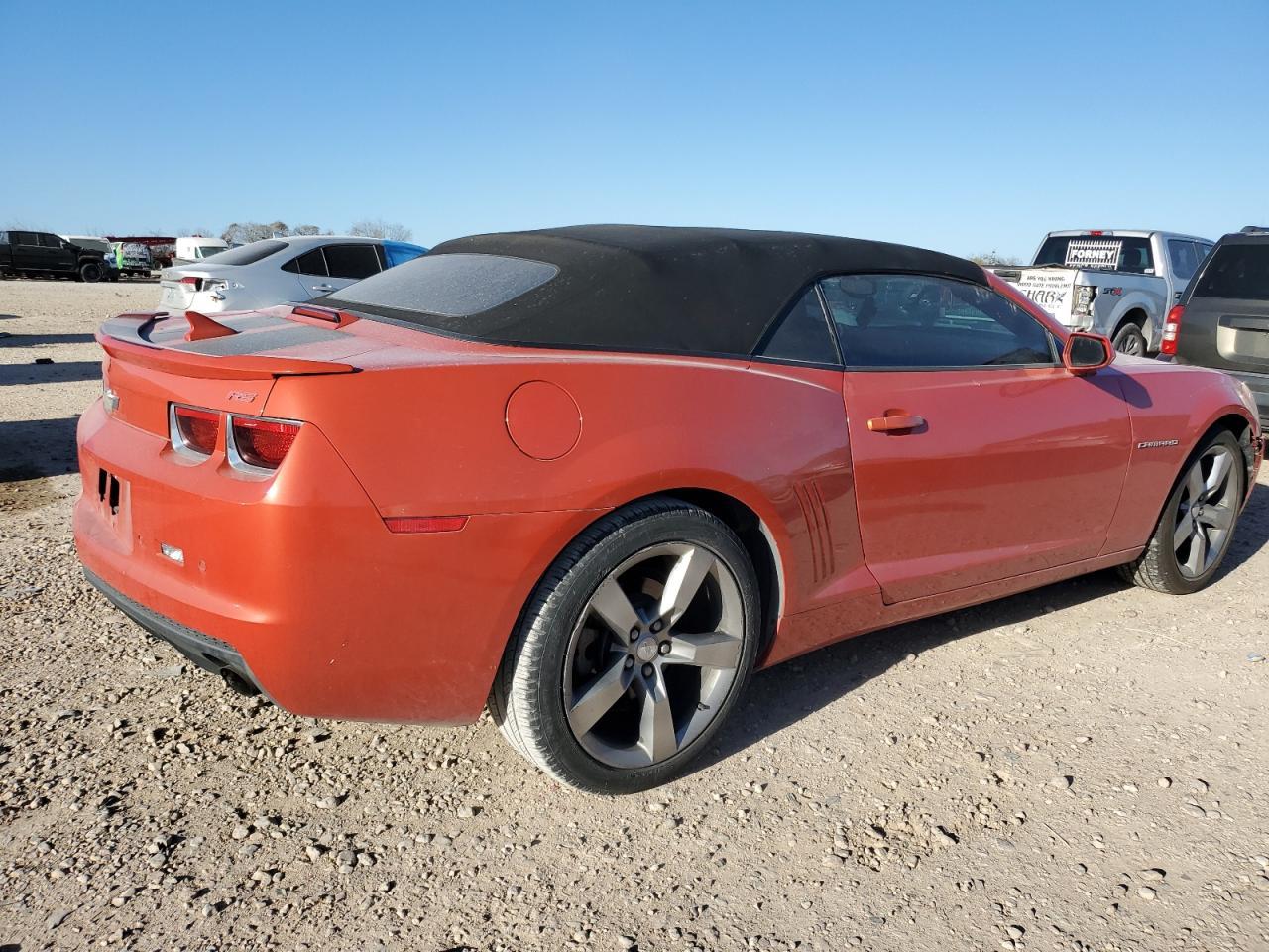 2011 CHEVROLET CAMARO LT - Фото 3