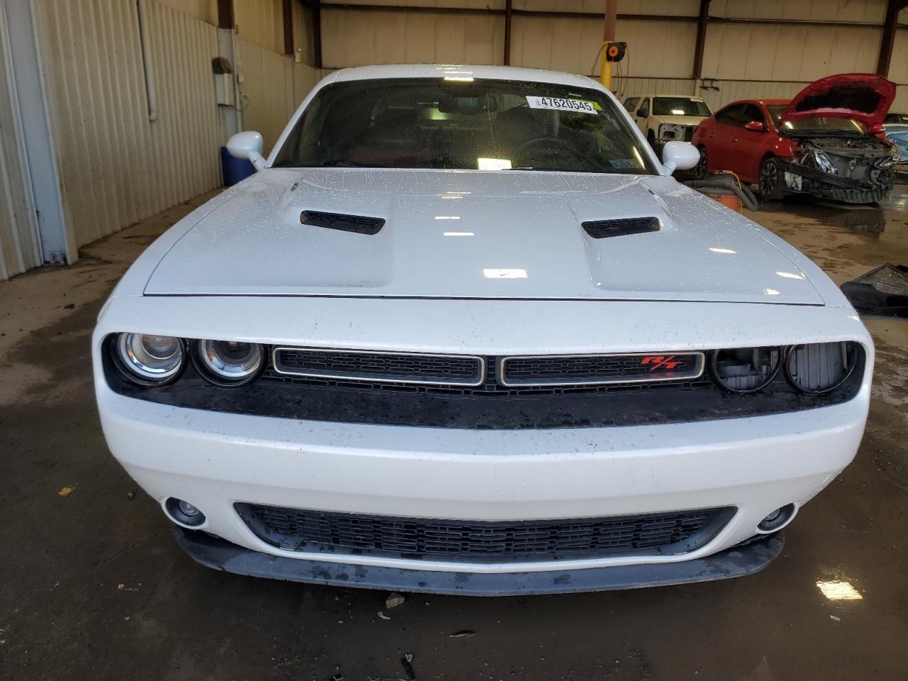 2016 DODGE CHALLENGER - Image 5