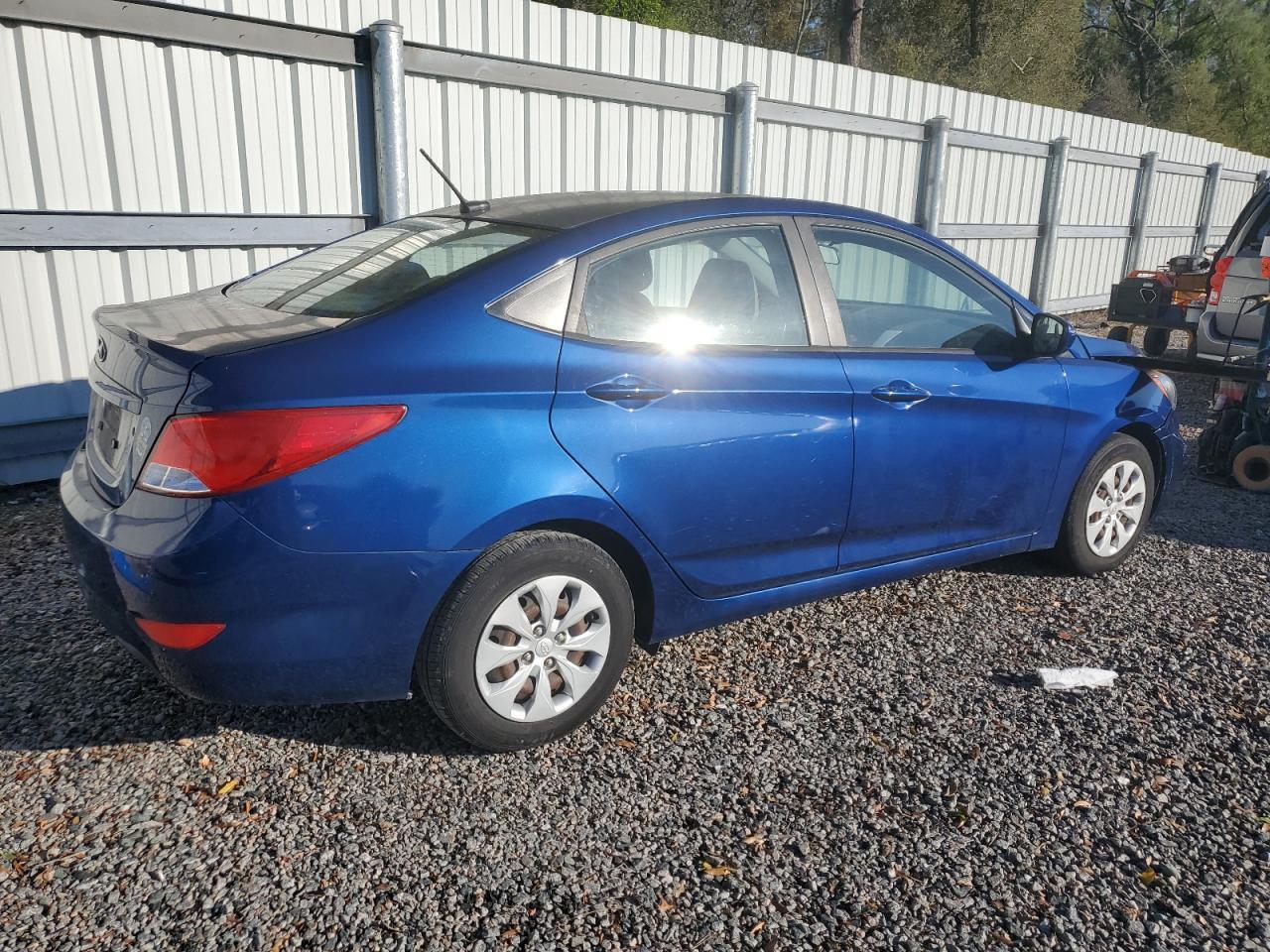 2015 HYUNDAI ACCENT GLS - Фото 3