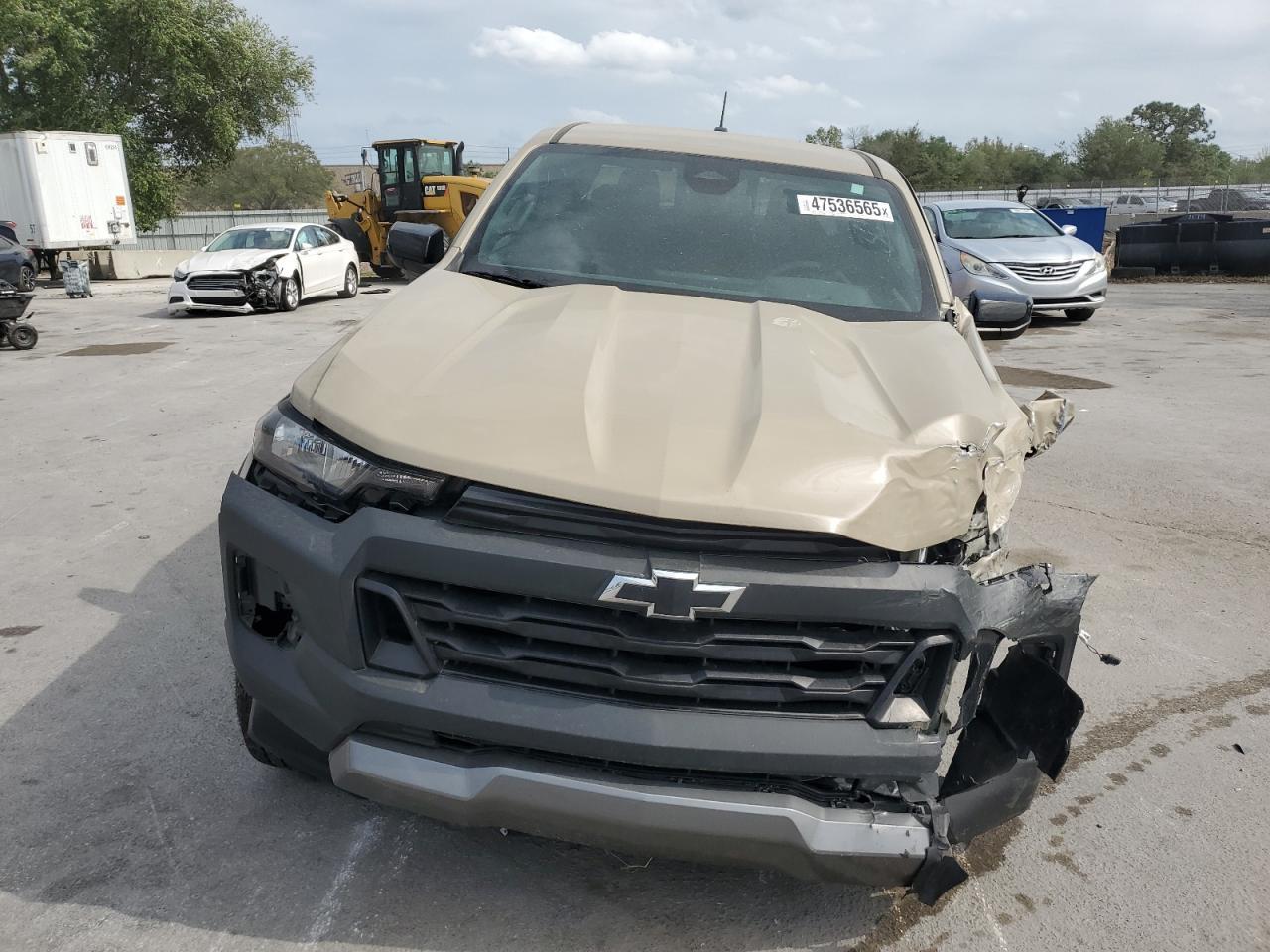 2023 CHEVROLET COLORADO T - Фото 5