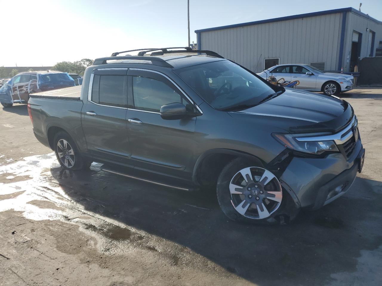 2018 HONDA RIDGELINE - Image 4