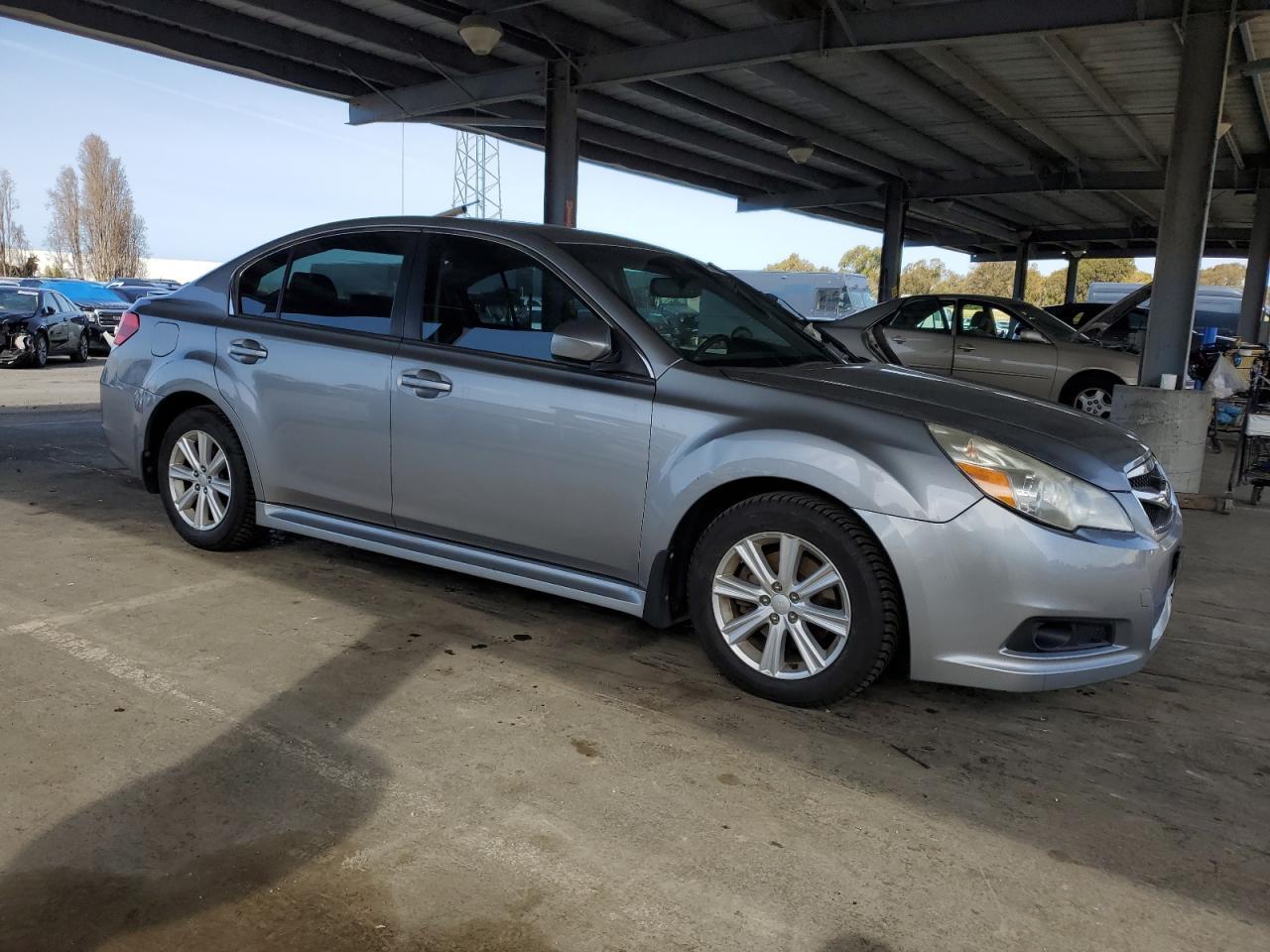 2011 SUBARU LEGACY 2.5 - Фото 4