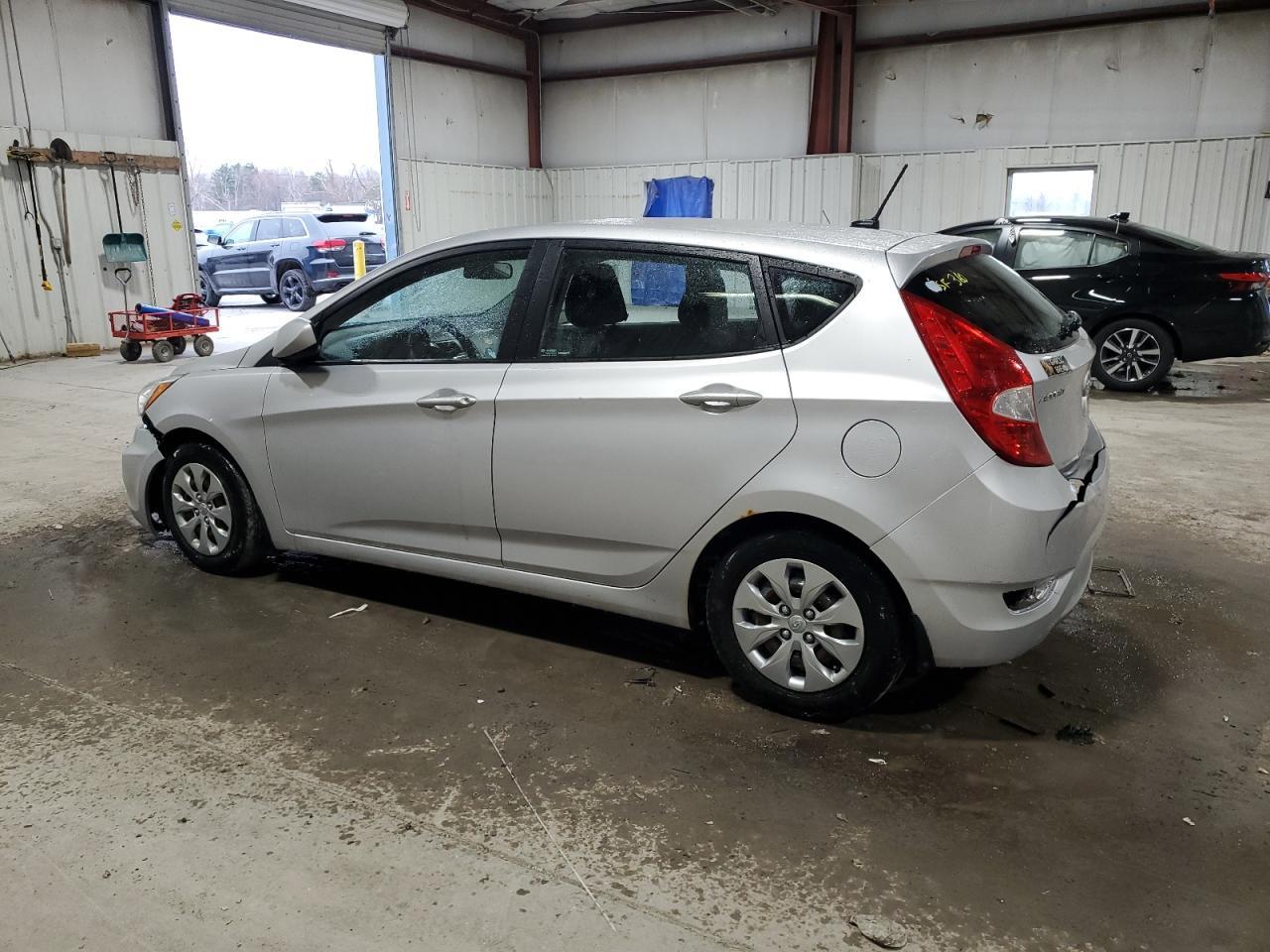 2017 HYUNDAI ACCENT SE - Image 2
