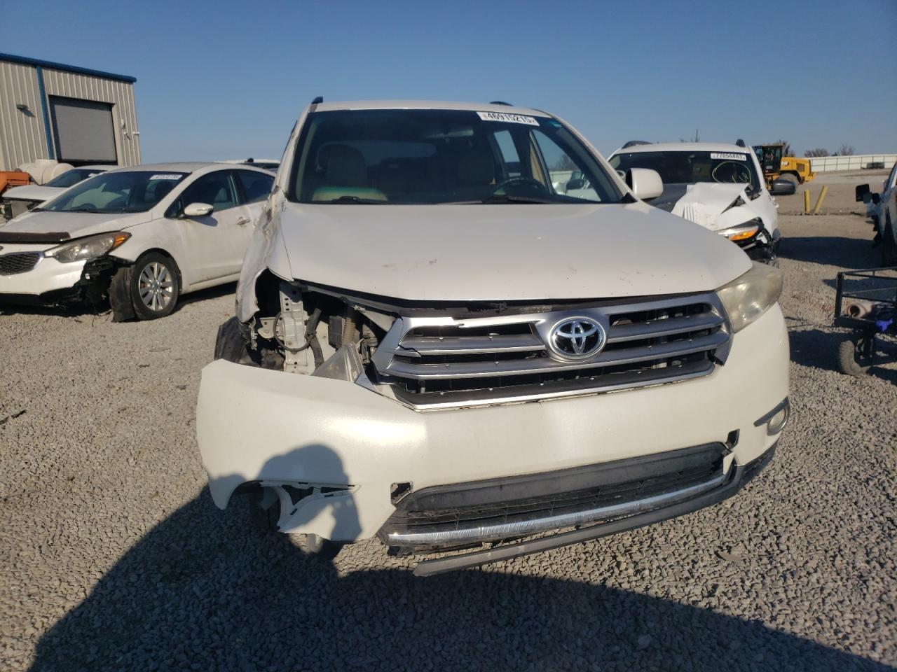 2011 TOYOTA HIGHLANDER - Фото 5