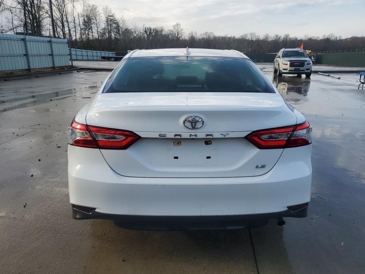 2019 TOYOTA CAMRY L - Image 6