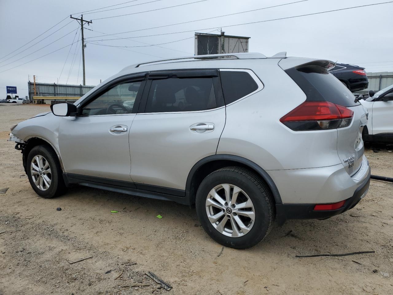 2018 NISSAN ROGUE S - Фото 2
