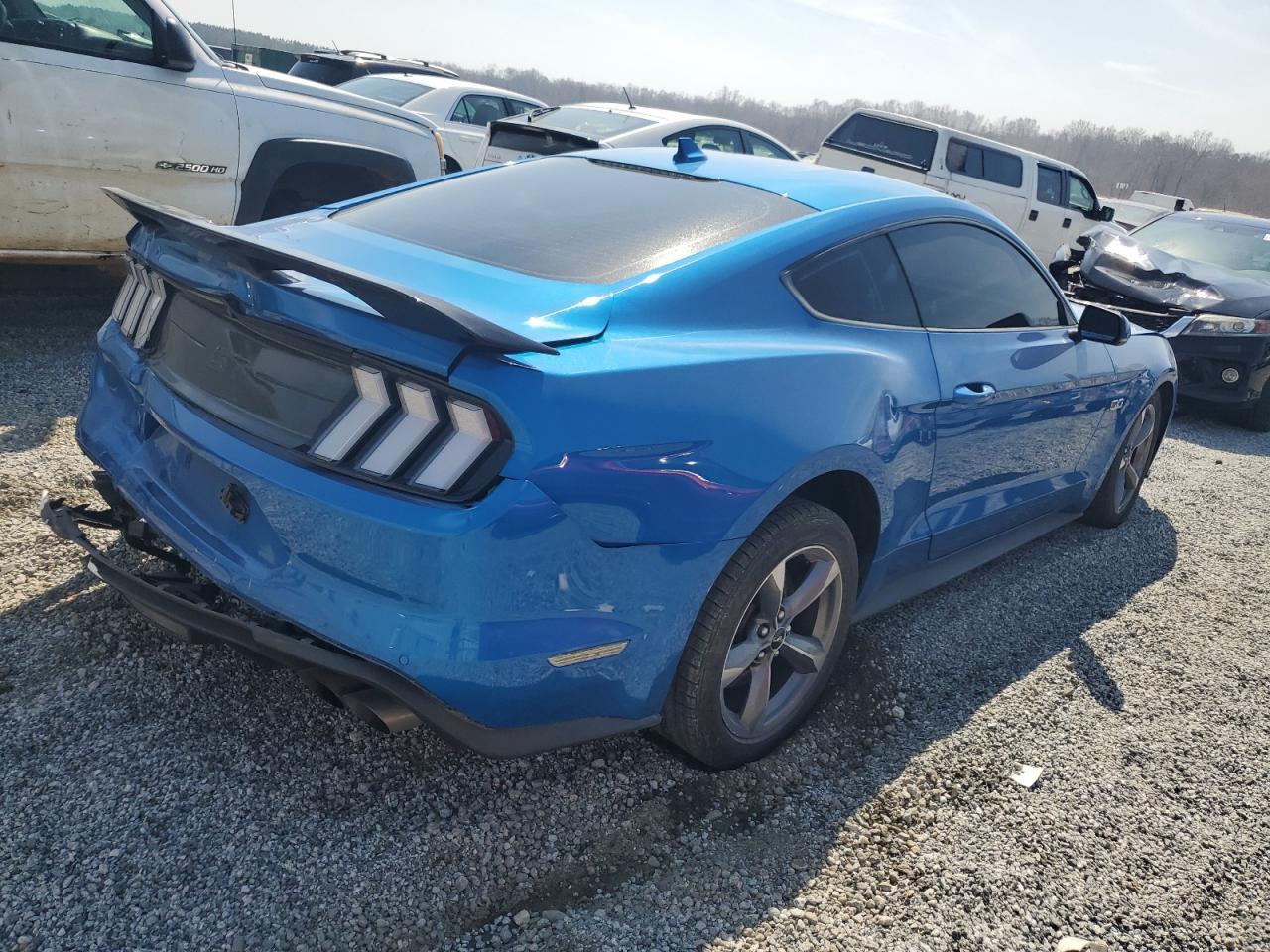 2021 FORD MUSTANG GT - Фото 3