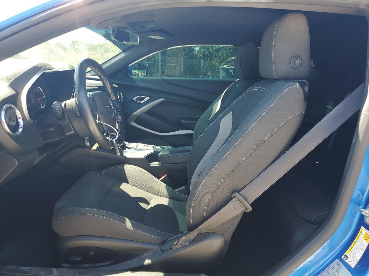 2018 CHEVROLET CAMARO LT - Image 7