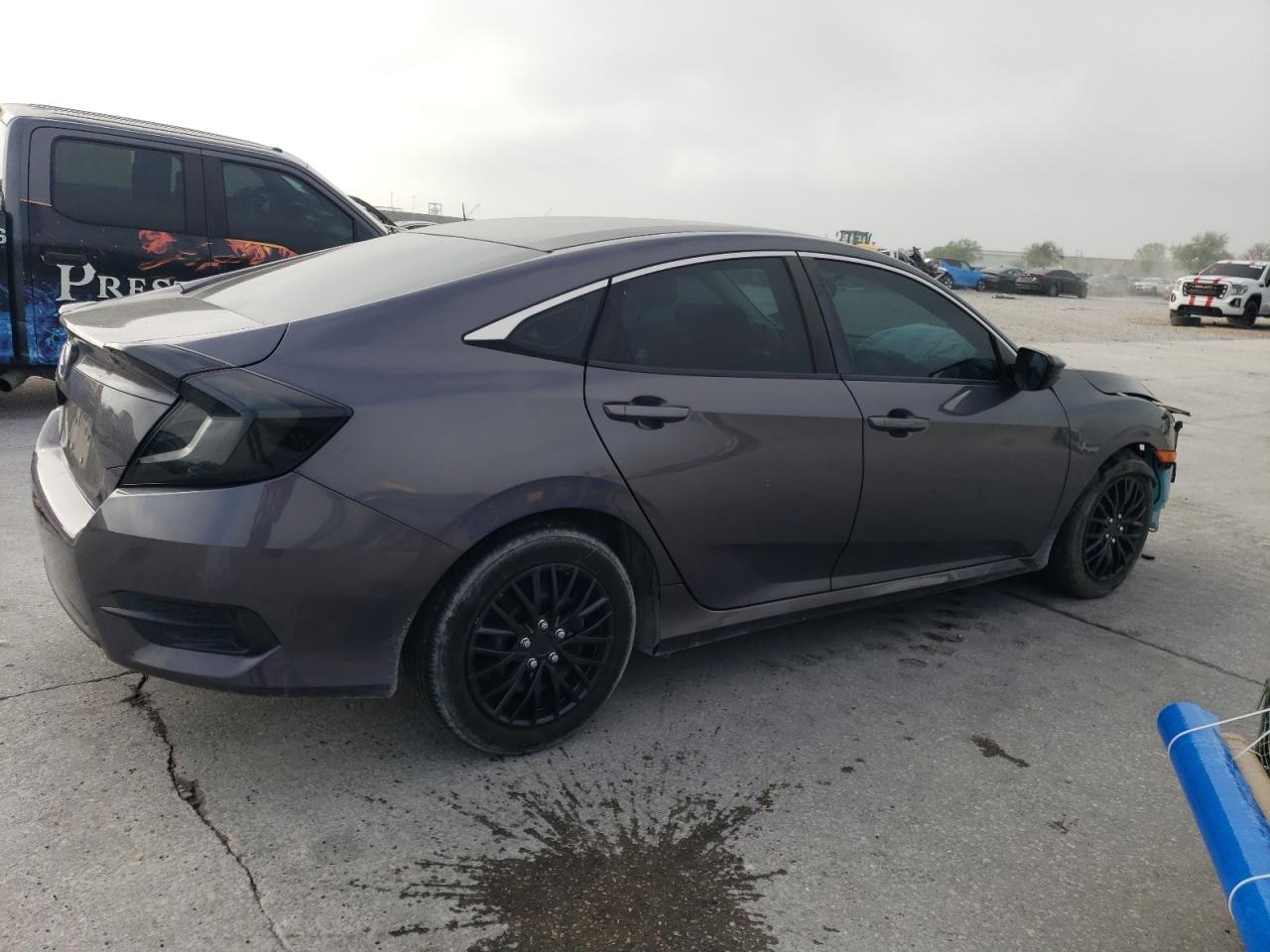2017 HONDA CIVIC LX - Фото 3