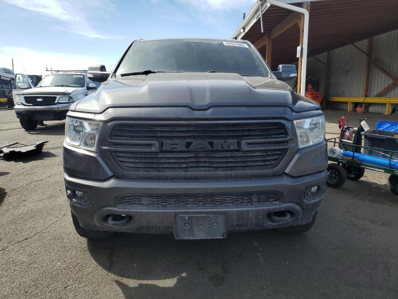 2019 RAM 1500 BIG H - Фото 5
