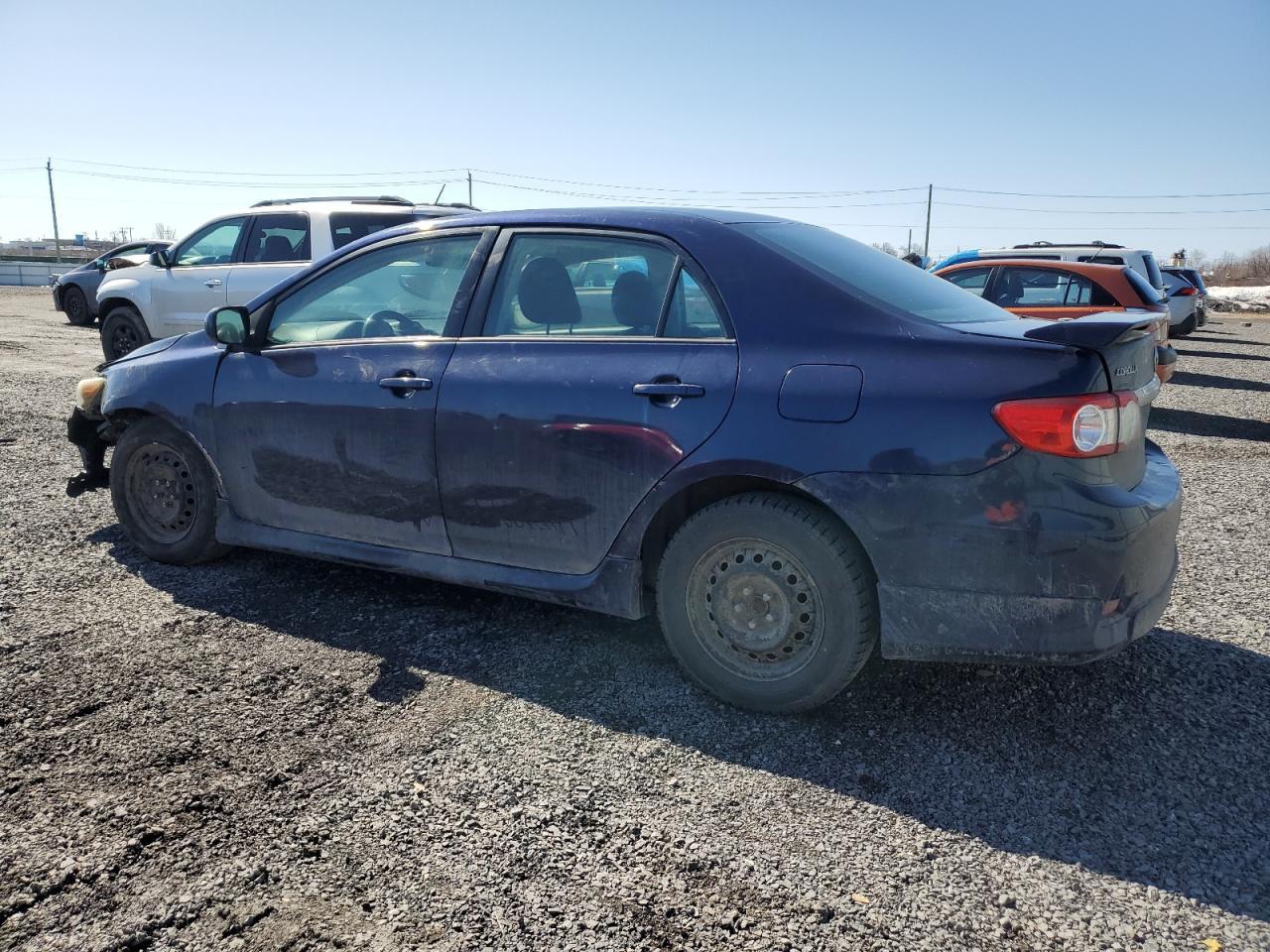 2013 TOYOTA COROLLA BA - Фото 2