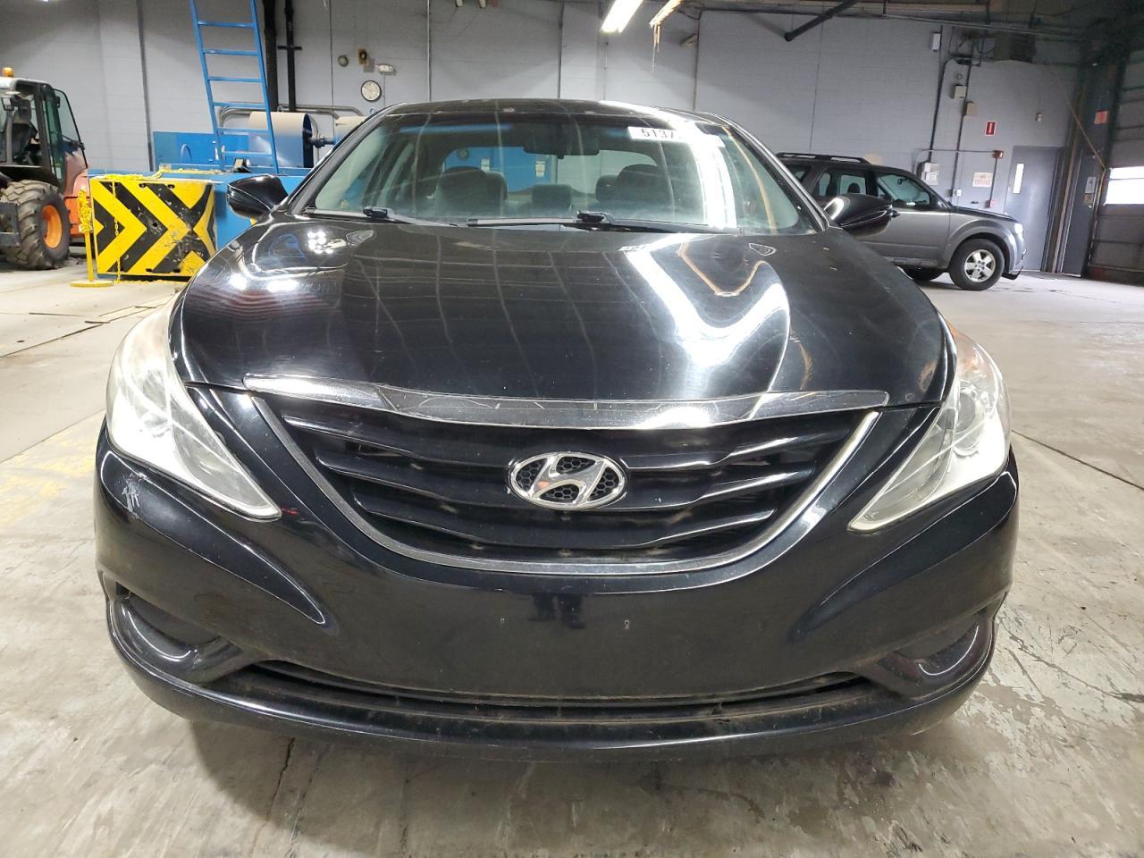 2011 HYUNDAI SONATA GLS - Image 5