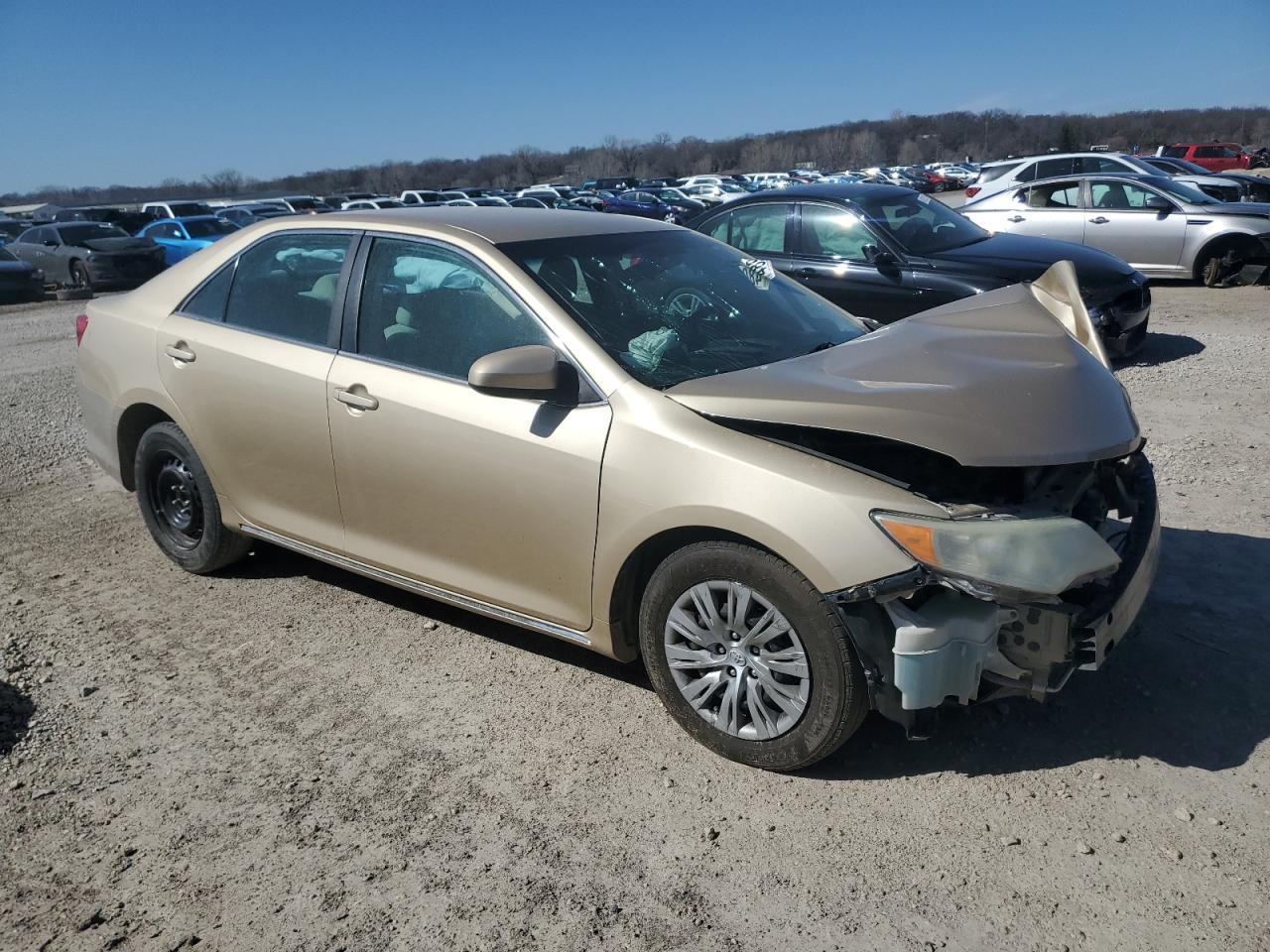 2012 TOYOTA CAMRY BASE - Фото 4