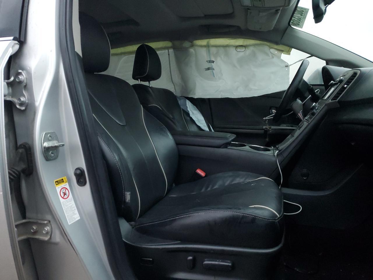 2013 TOYOTA VENZA LE - Фото 7