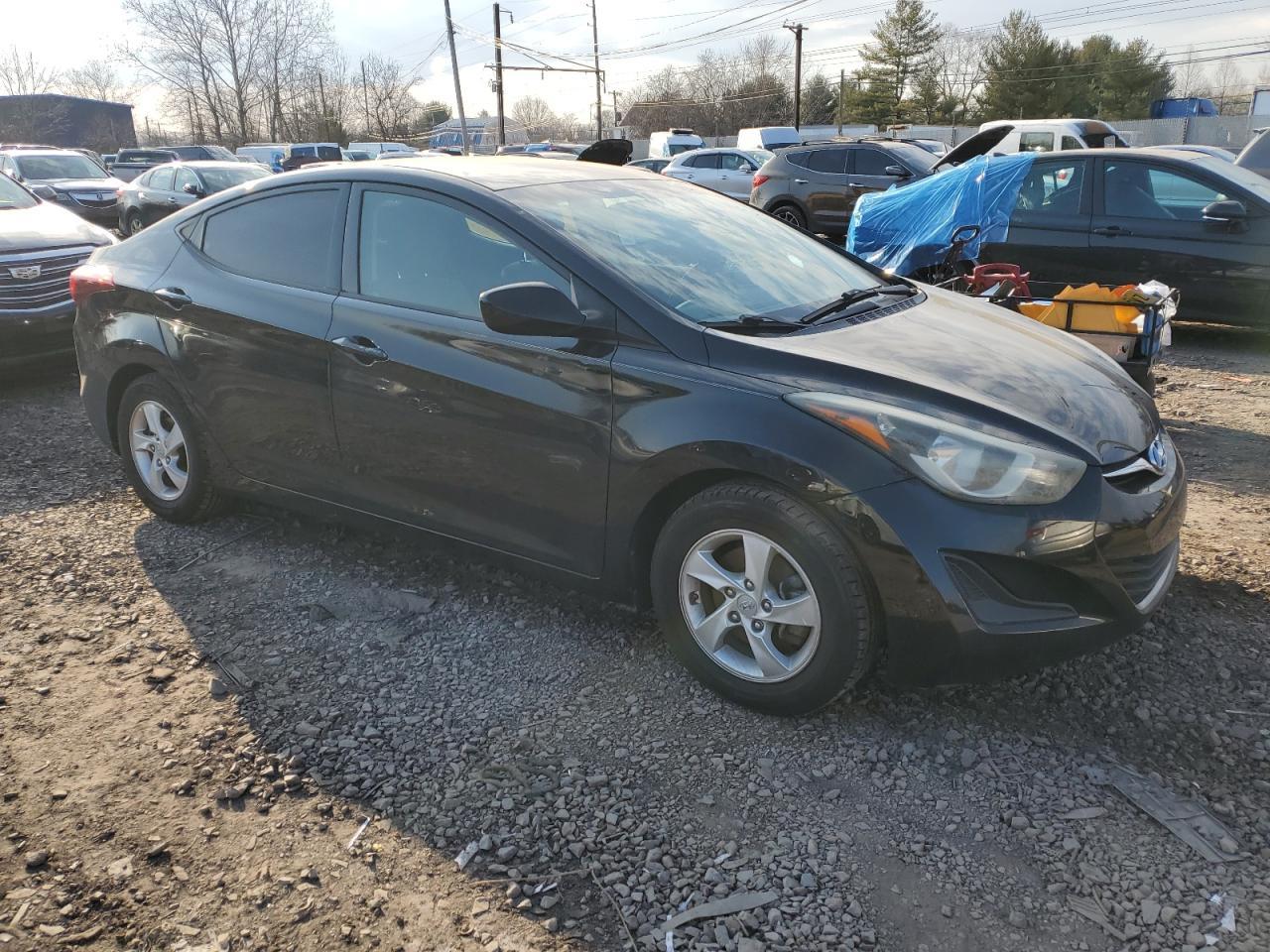 2015 HYUNDAI ELANTRA SE - Image 4