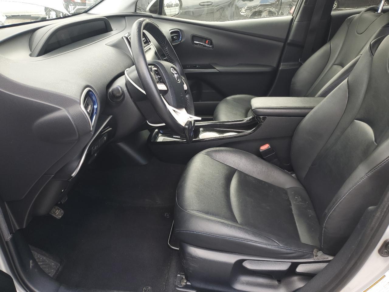2016 TOYOTA PRIUS - Фото 7