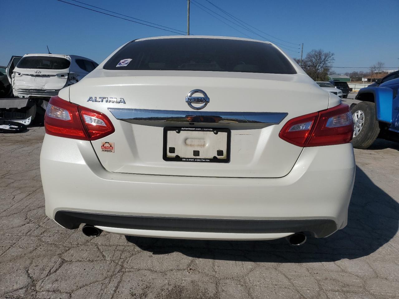 2016 NISSAN ALTIMA 2.5 - Фото 6