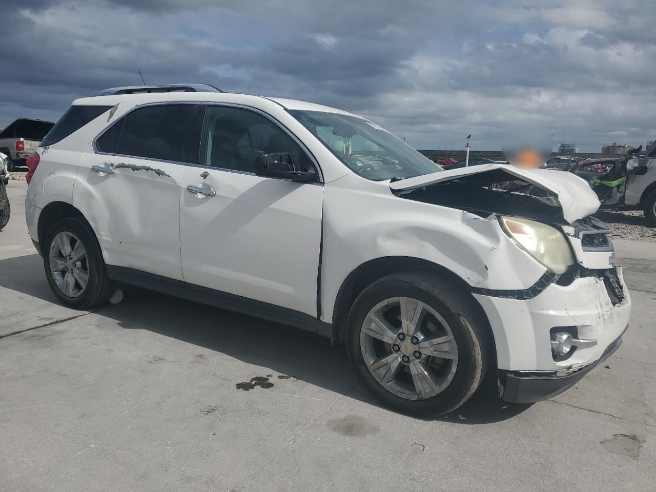 2011 CHEVROLET EQUINOX LT - Фото 4