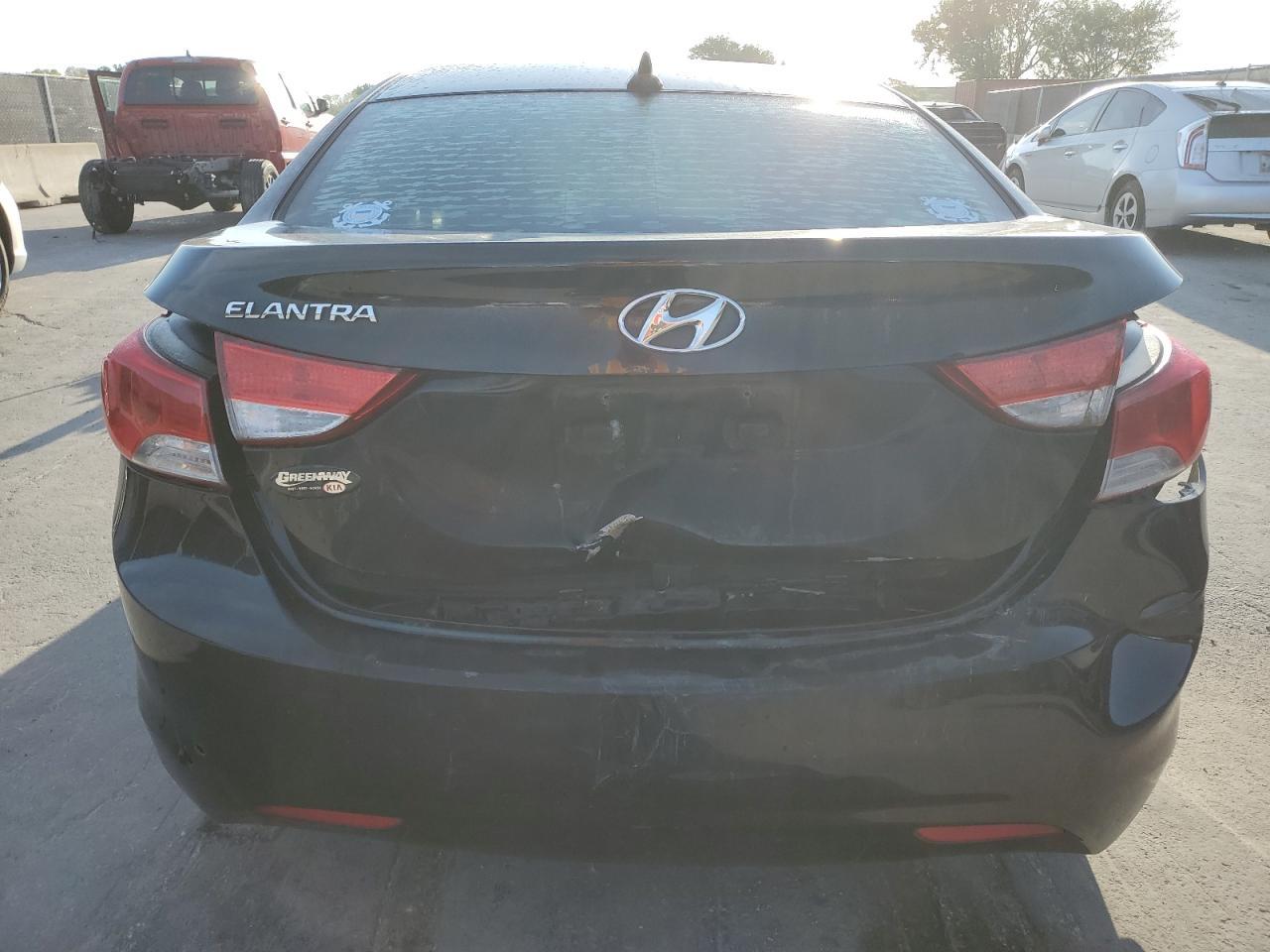 2013 HYUNDAI ELANTRA GL - Image 6