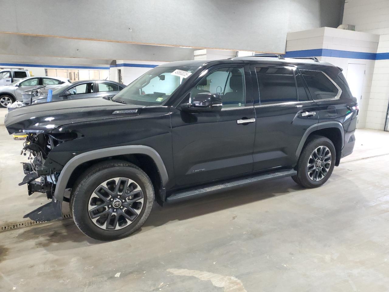 2024 TOYOTA SEQUOIA SR