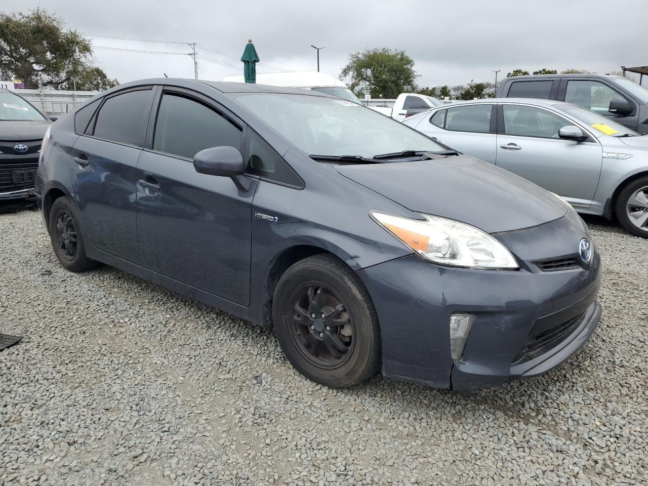 2013 TOYOTA PRIUS - Фото 4