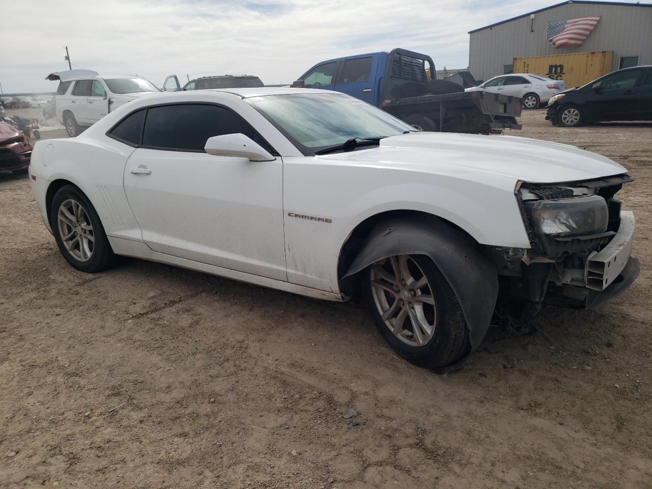 2015 CHEVROLET CAMARO LT - Image 4