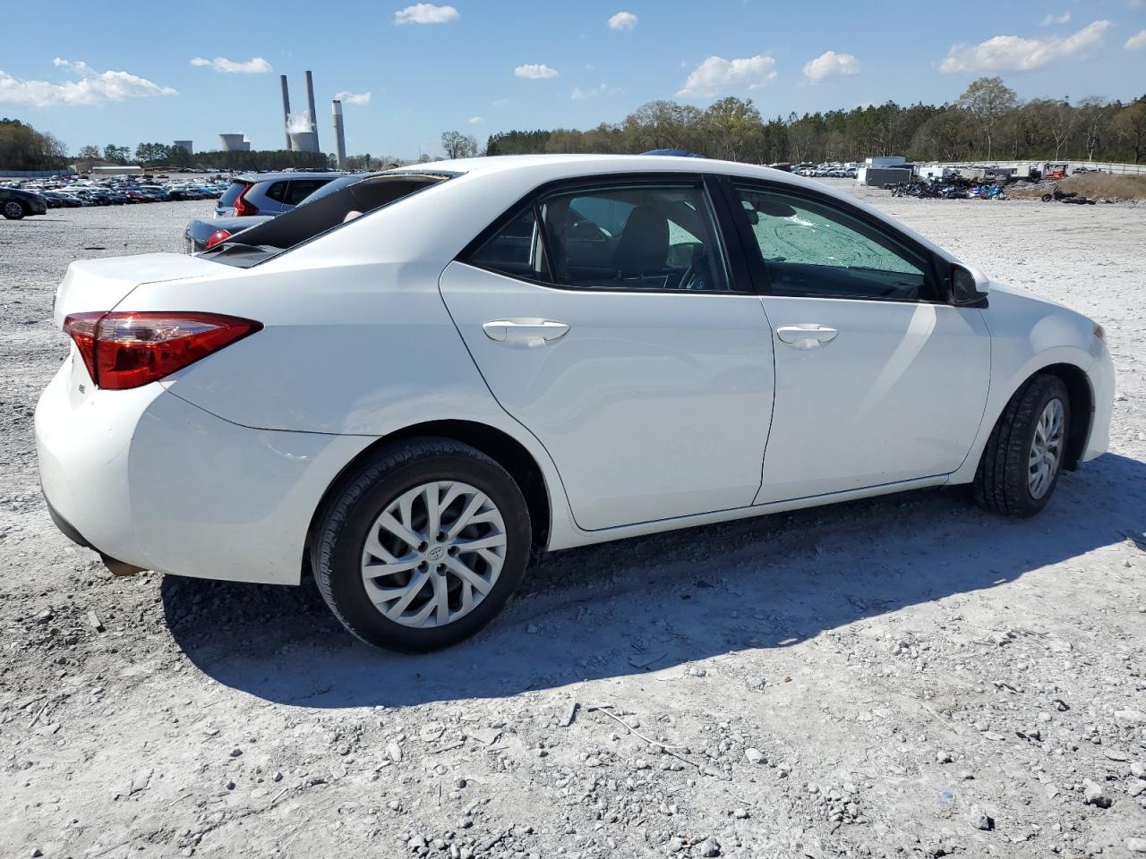 2019 TOYOTA COROLLA L - Image 3