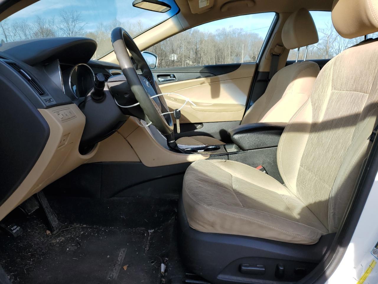 2011 HYUNDAI SONATA GLS - Image 7