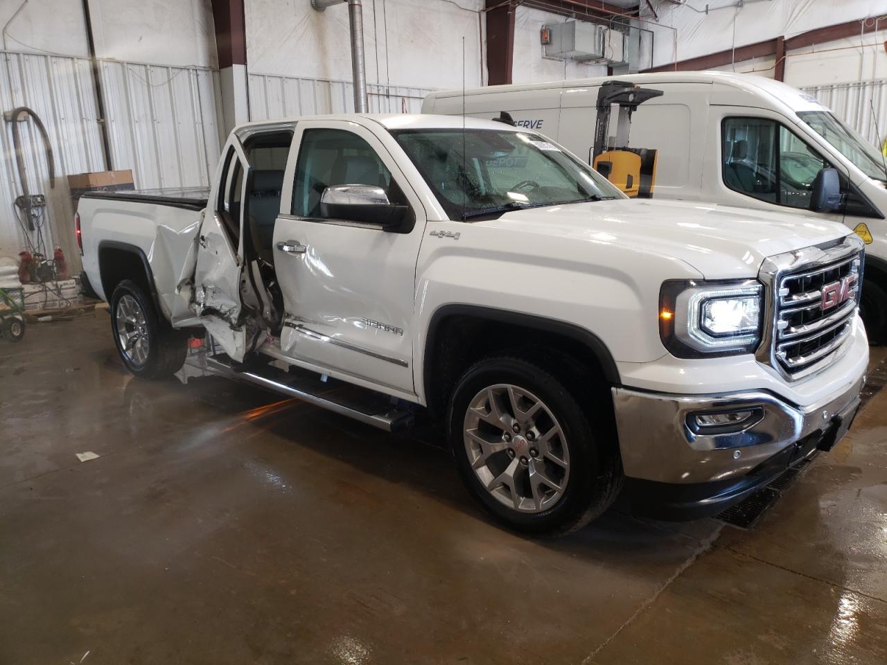 2018 GMC SIERRA K15 - Image 4