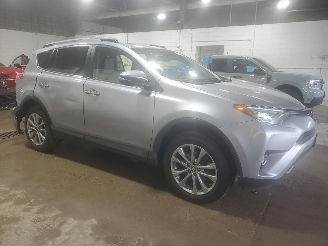 2018 TOYOTA RAV4 LIMIT - Фото 4