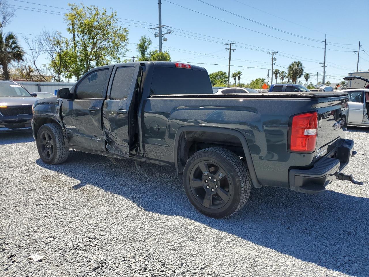 2017 GMC SIERRA K15 - Фото 2