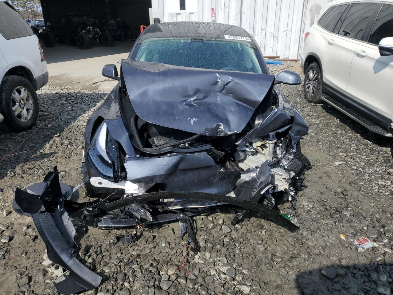 2023 TESLA MODEL 3 - Фото 5