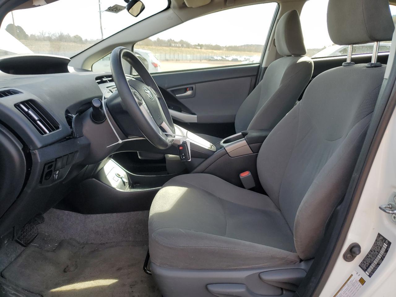 2015 TOYOTA PRIUS - Фото 7