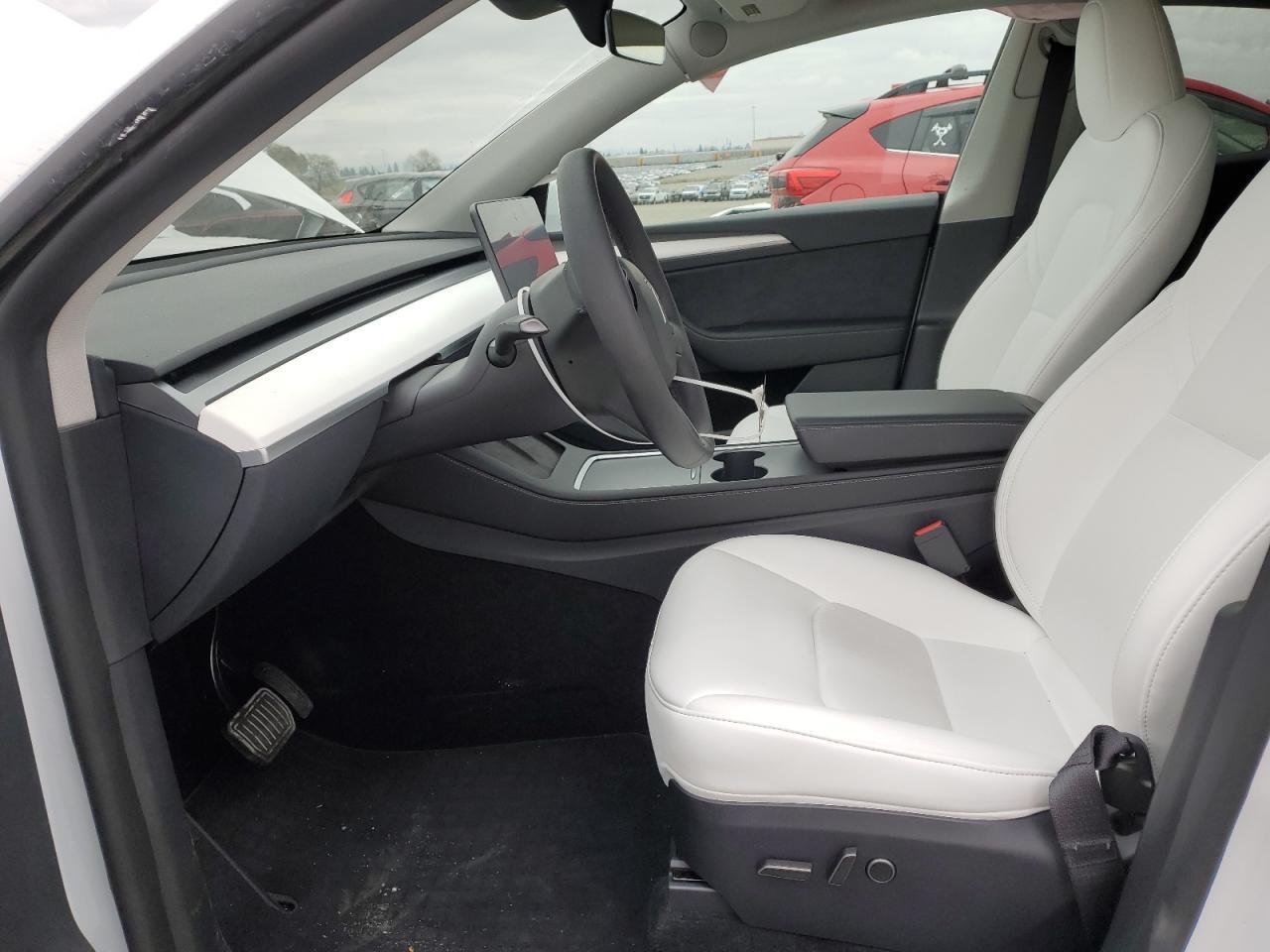 2024 TESLA MODEL Y - Image 7