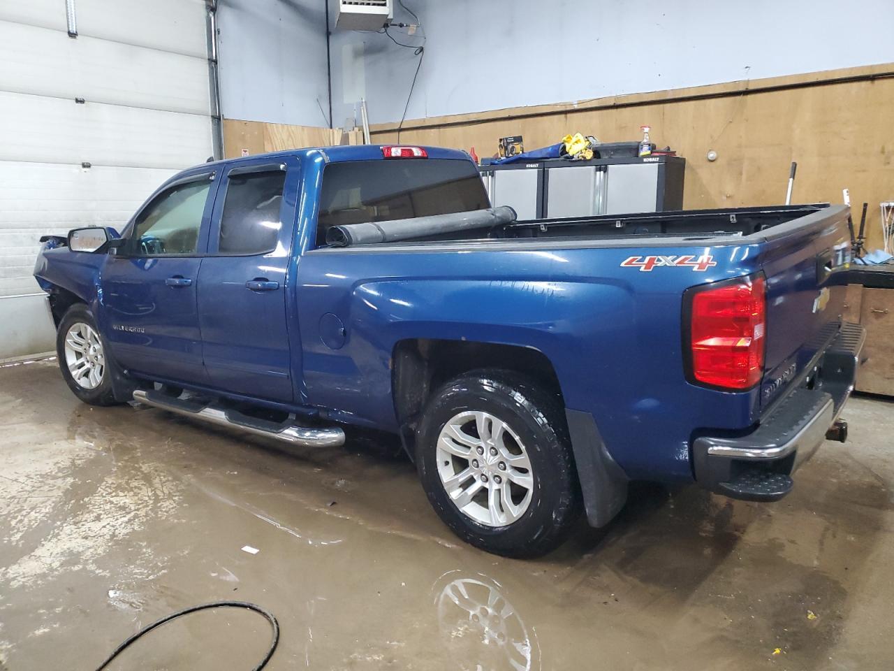 2017 CHEVROLET SILVERADO - Фото 2