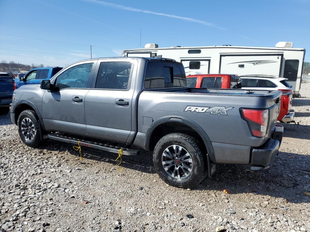 2023 NISSAN TITAN SV - Фото 2