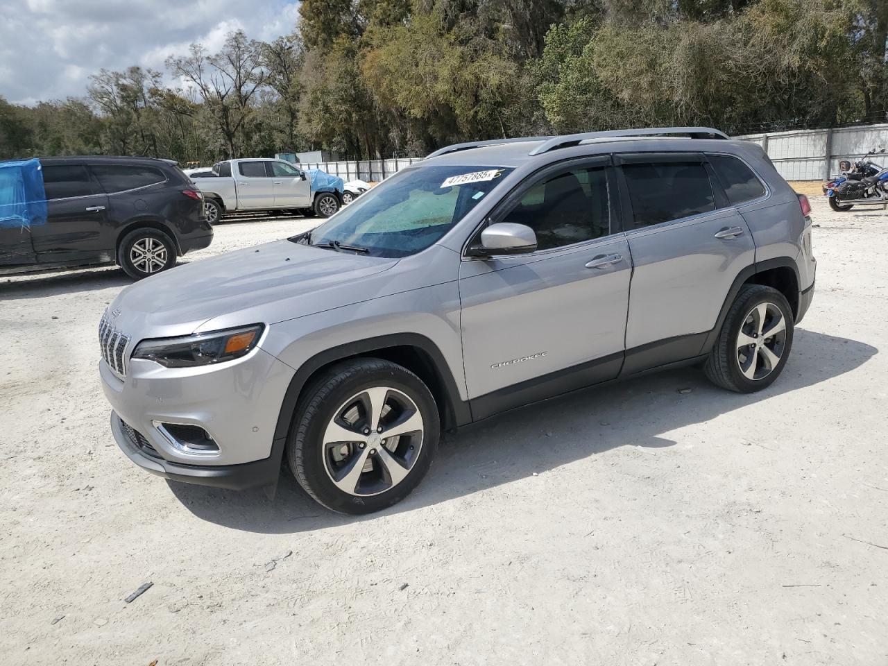 2019 JEEP CHEROKEE L