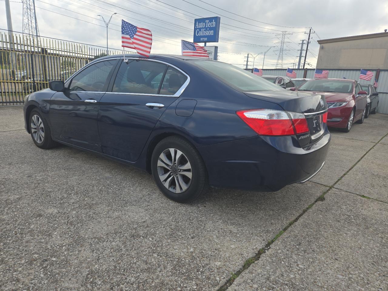 2014 HONDA ACCORD LX - Фото 3
