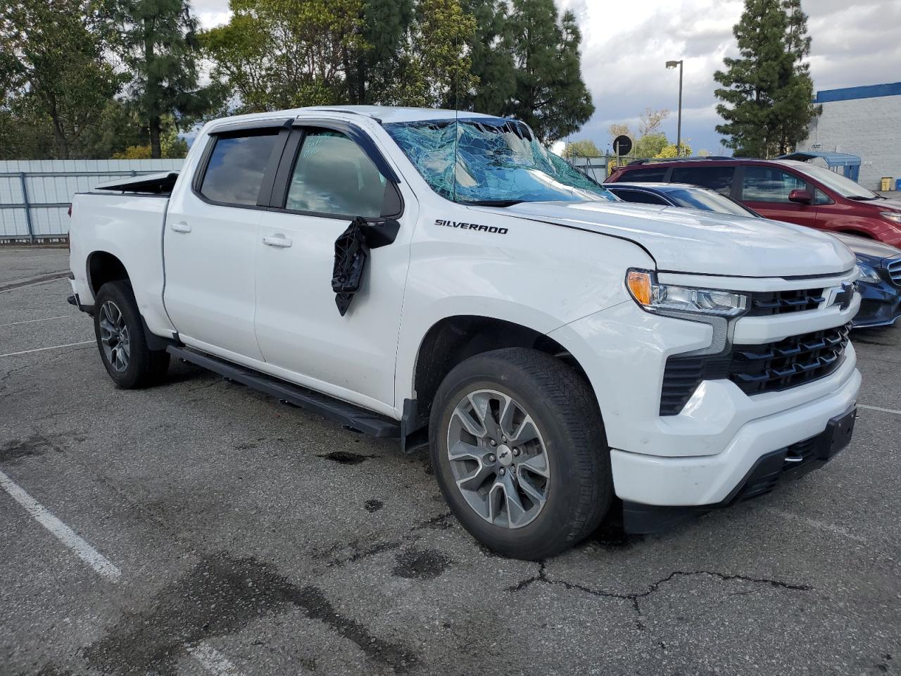 2023 CHEVROLET SILVERADO - Фото 4