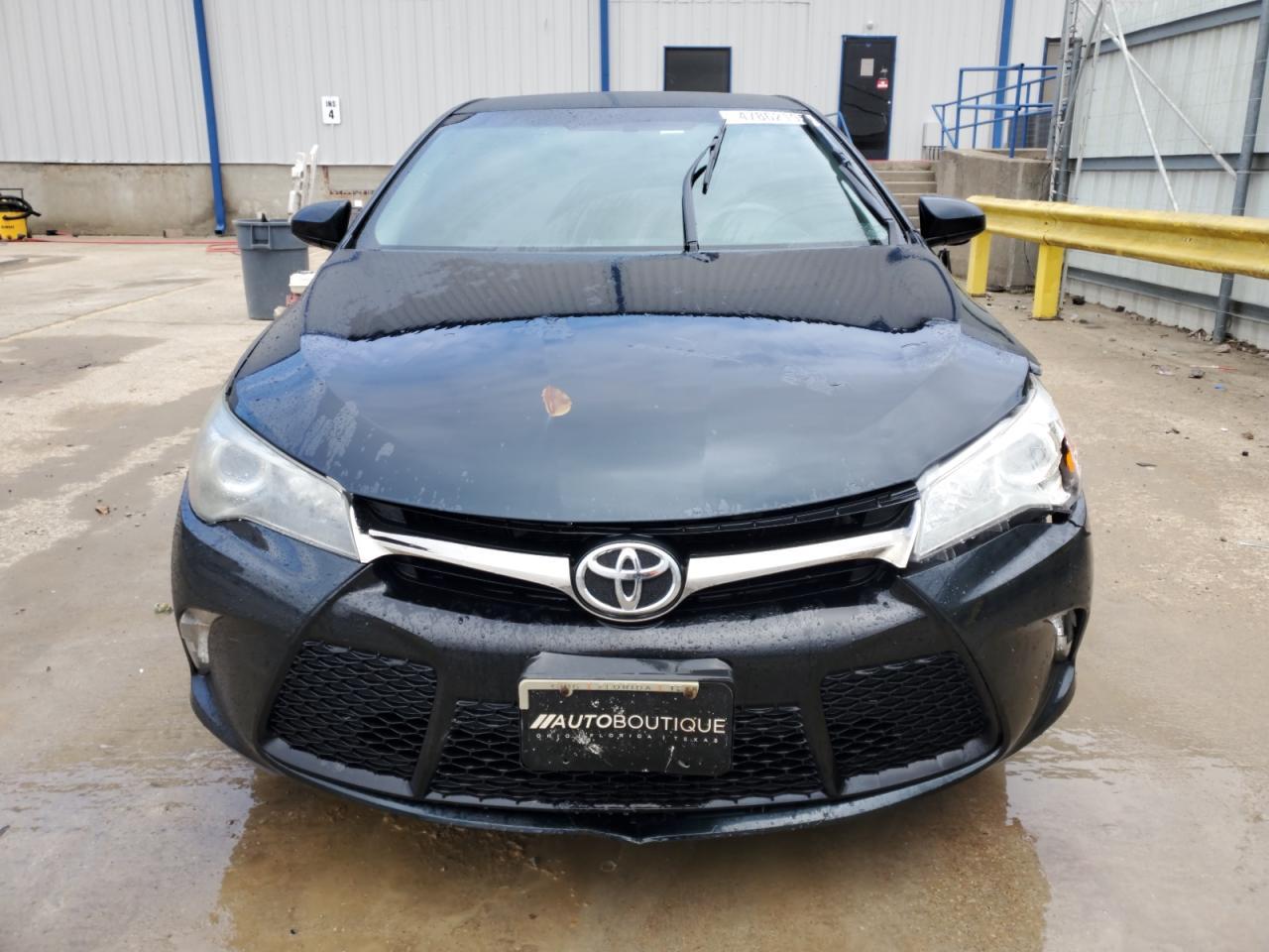 2017 TOYOTA CAMRY LE - Фото 5