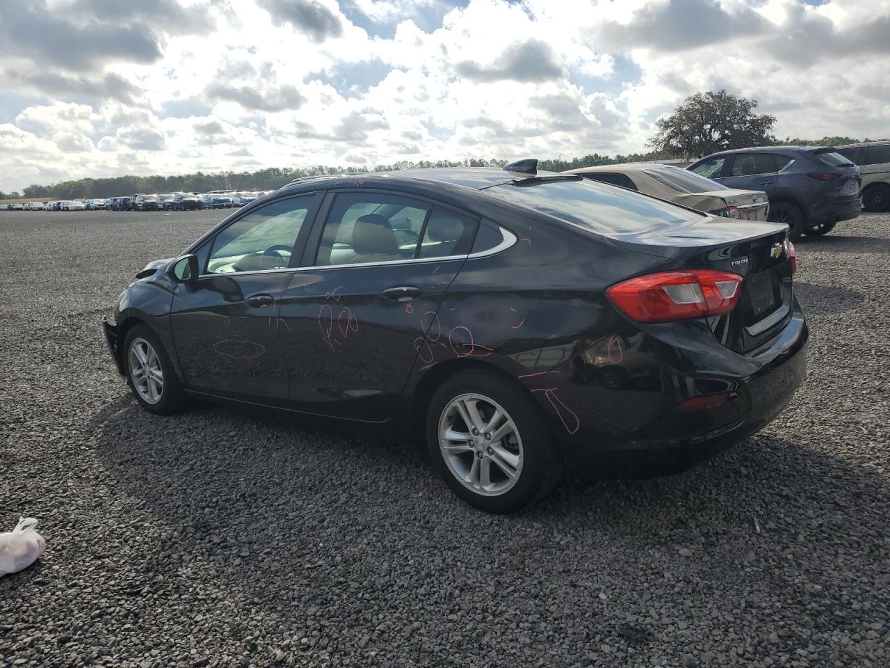 2016 CHEVROLET CRUZE LT - Image 2