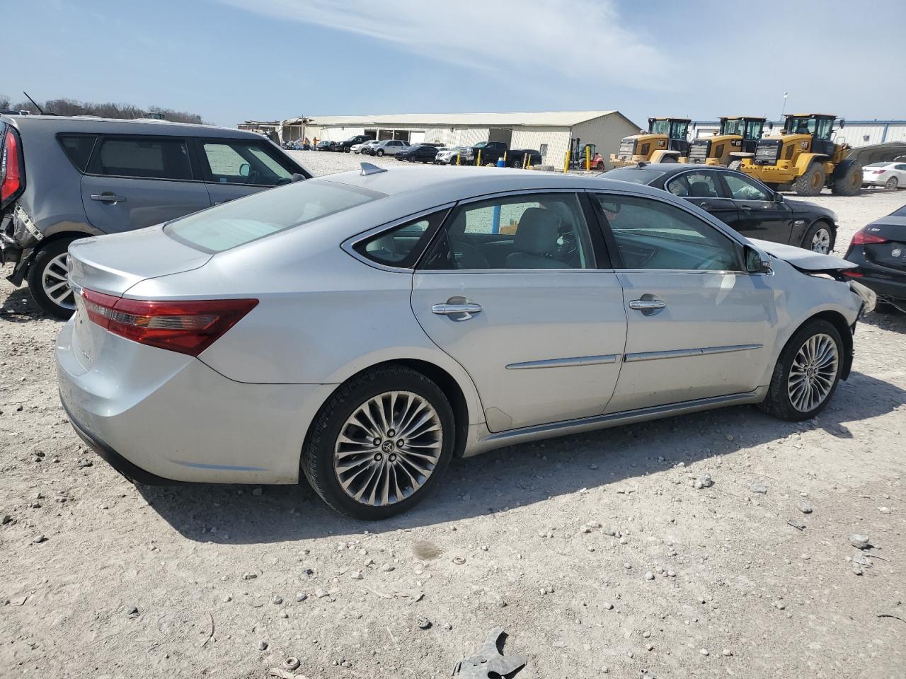 2016 TOYOTA AVALON XLE - Image 3