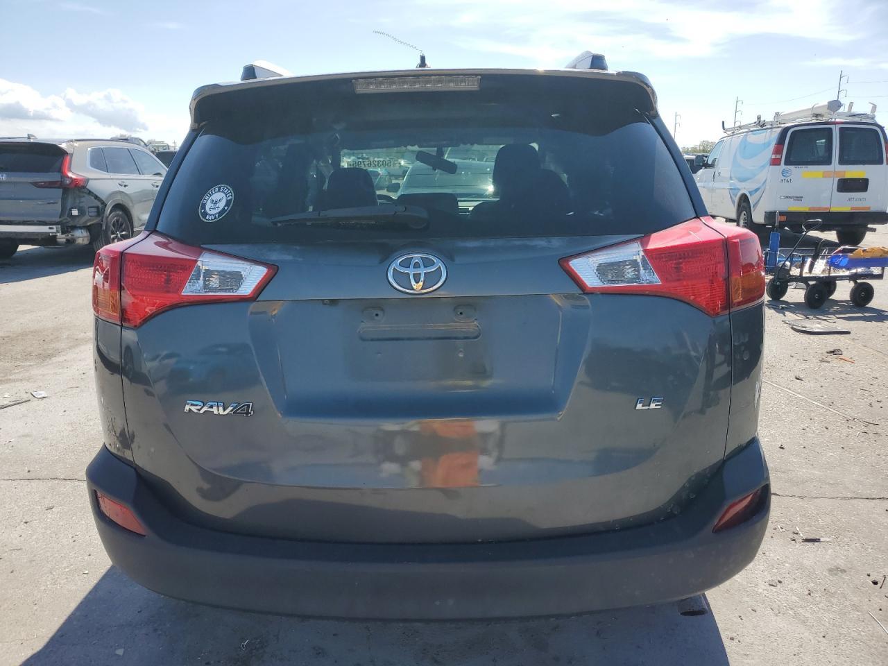 2014 TOYOTA RAV4 LE - Image 6
