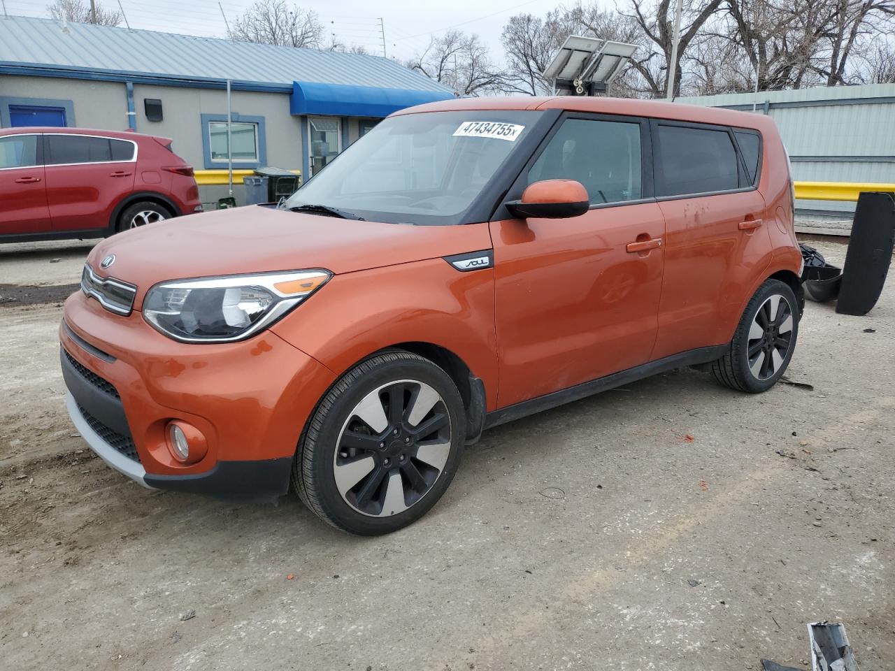 2019 KIA SOUL +