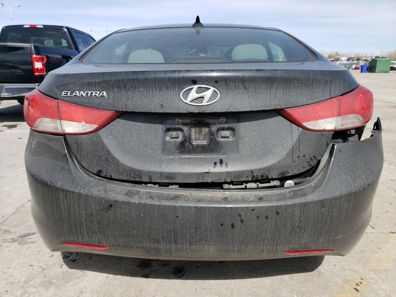2013 HYUNDAI ELANTRA GL - Image 6