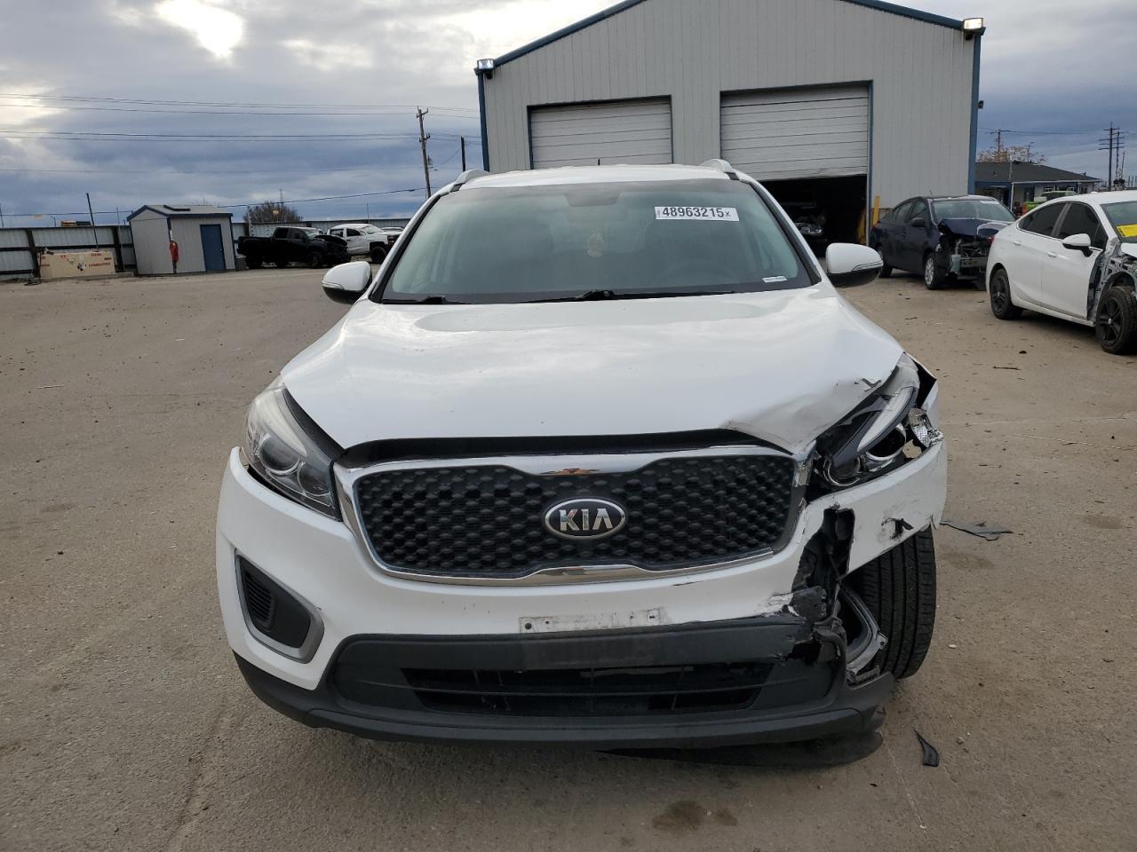 2017 KIA SORENTO LX - Image 5