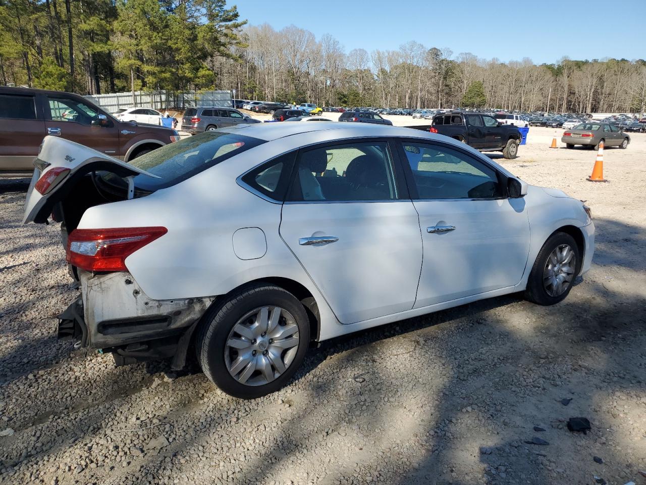 2017 NISSAN SENTRA S - Фото 3