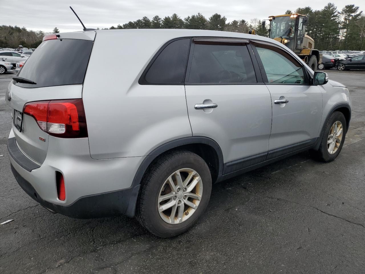 2014 KIA SORENTO LX - Фото 3
