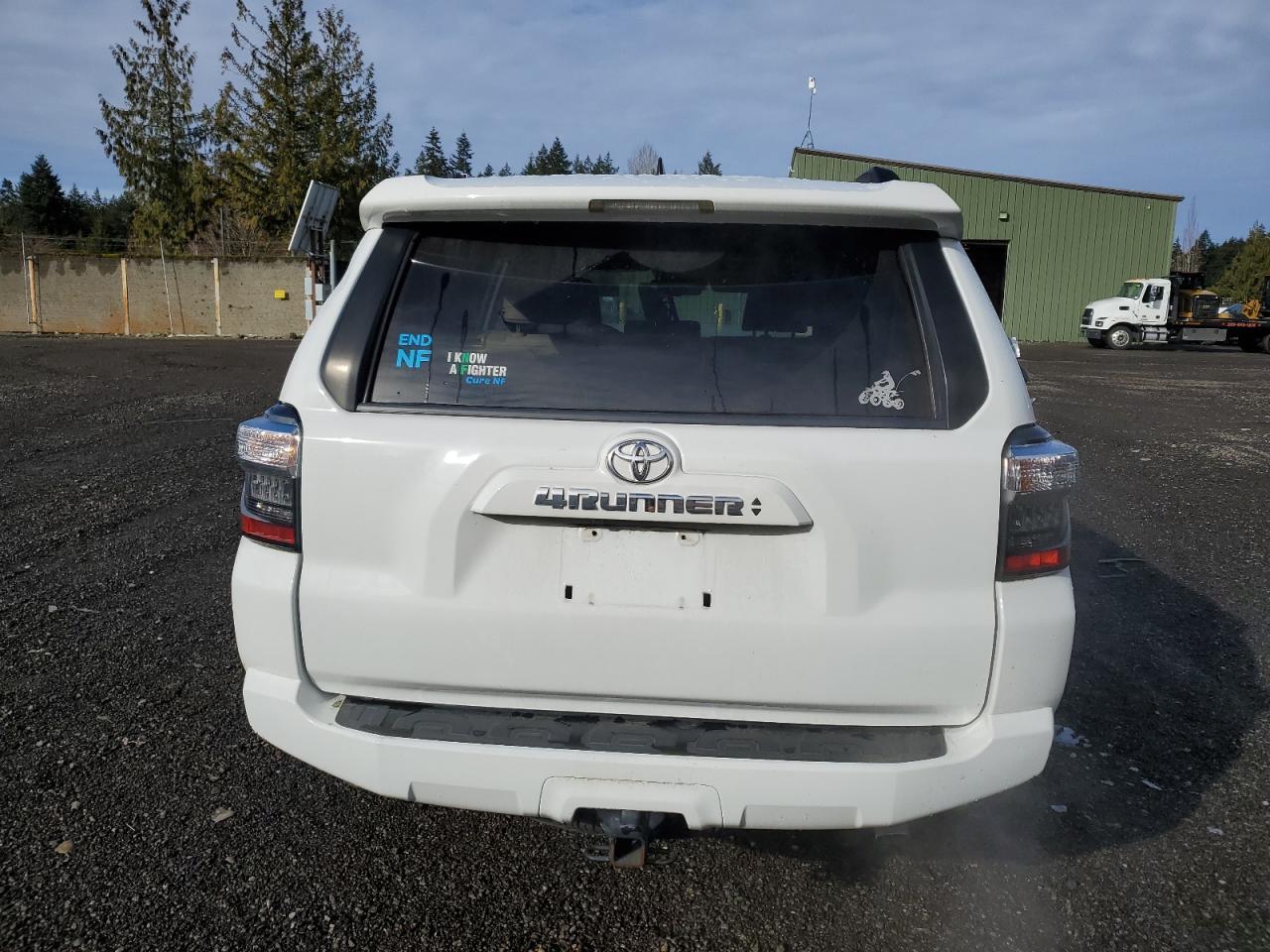 2020 TOYOTA 4RUNNER SR - Фото 6